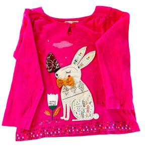 DB three year long sleeve Bunny appliqué top